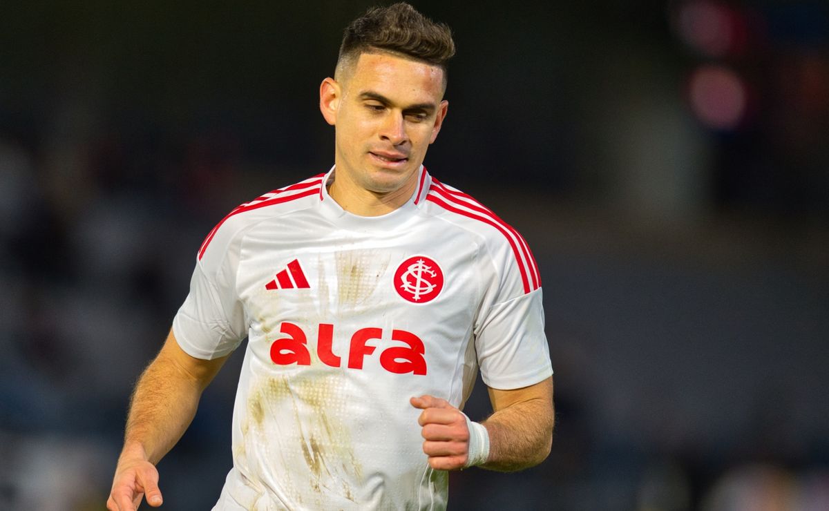 Saída de Borré do Internacional esquenta com interesses de Atlético-MG, Fluminense e River Plate