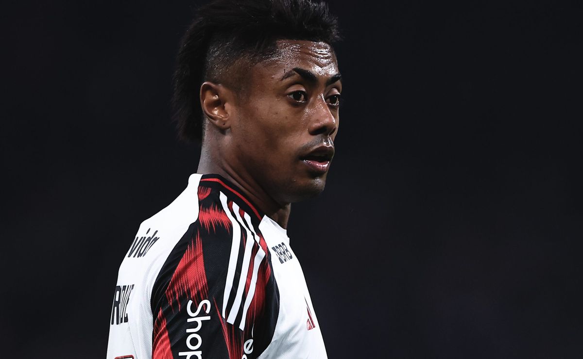 Bruno Henrique pega todos de surpresa sobre aposentadoria e quer jogar no Flamengo até 2027