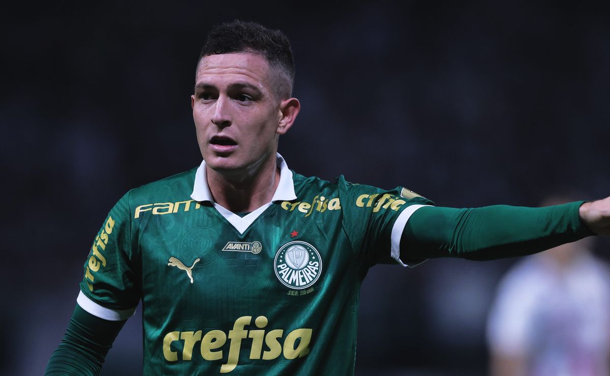 Palmeiras define plano para contratar substituto de Aníbal Moreno após negociação concluída