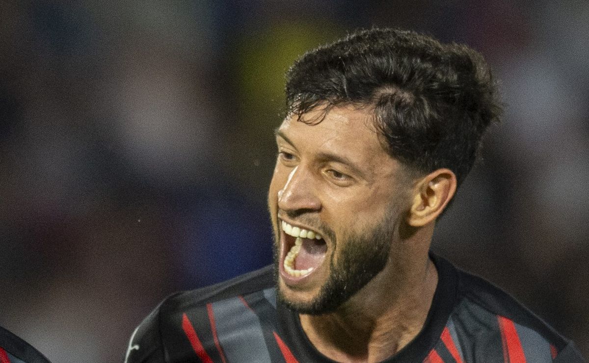 Atlético-MG já busca substituto por Arana e pode avançar pela compra de Juninho Capixaba