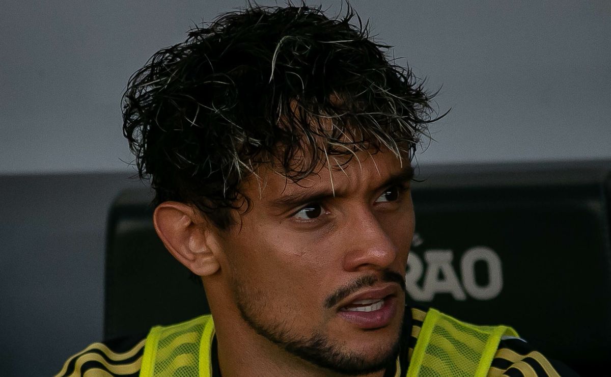 Grêmio toma decisão e contratação de Scarpa é descartada em função dos valores financeiros