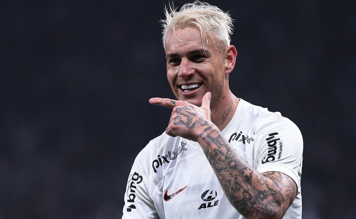 Róger Guedes, alvo do Atlético-MG no mercado da bola, tem salário de R$ 5 milhões