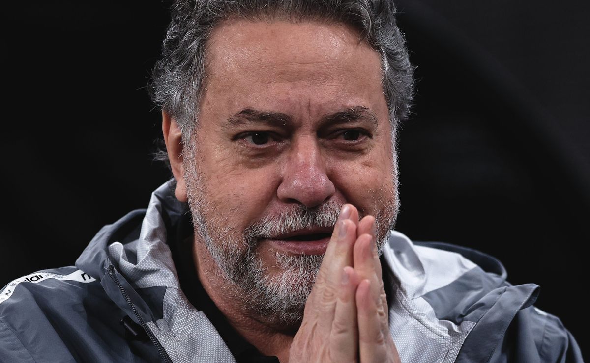 Crise sem volta: aliados se unem à oposição e articulam afastamento de Casares no São Paulo 