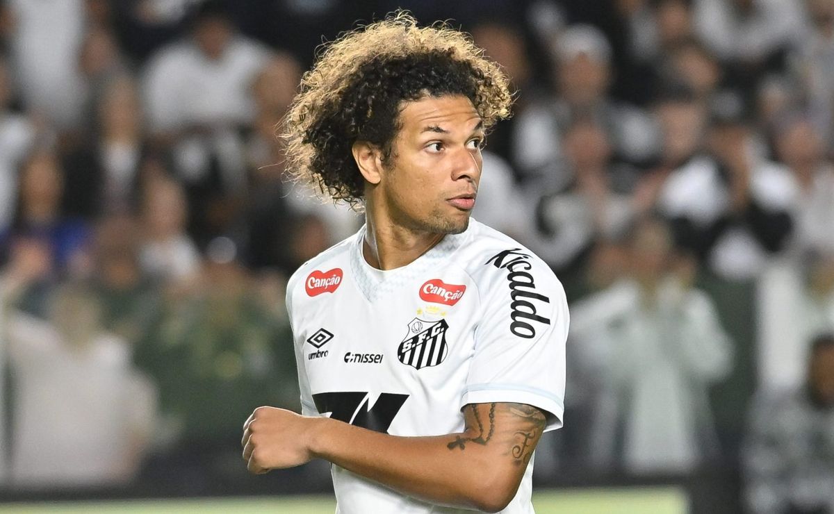 Willian Arão exalta Neymar e projeta evolução do Santos em 2026: “Brigar por grandes coisas”