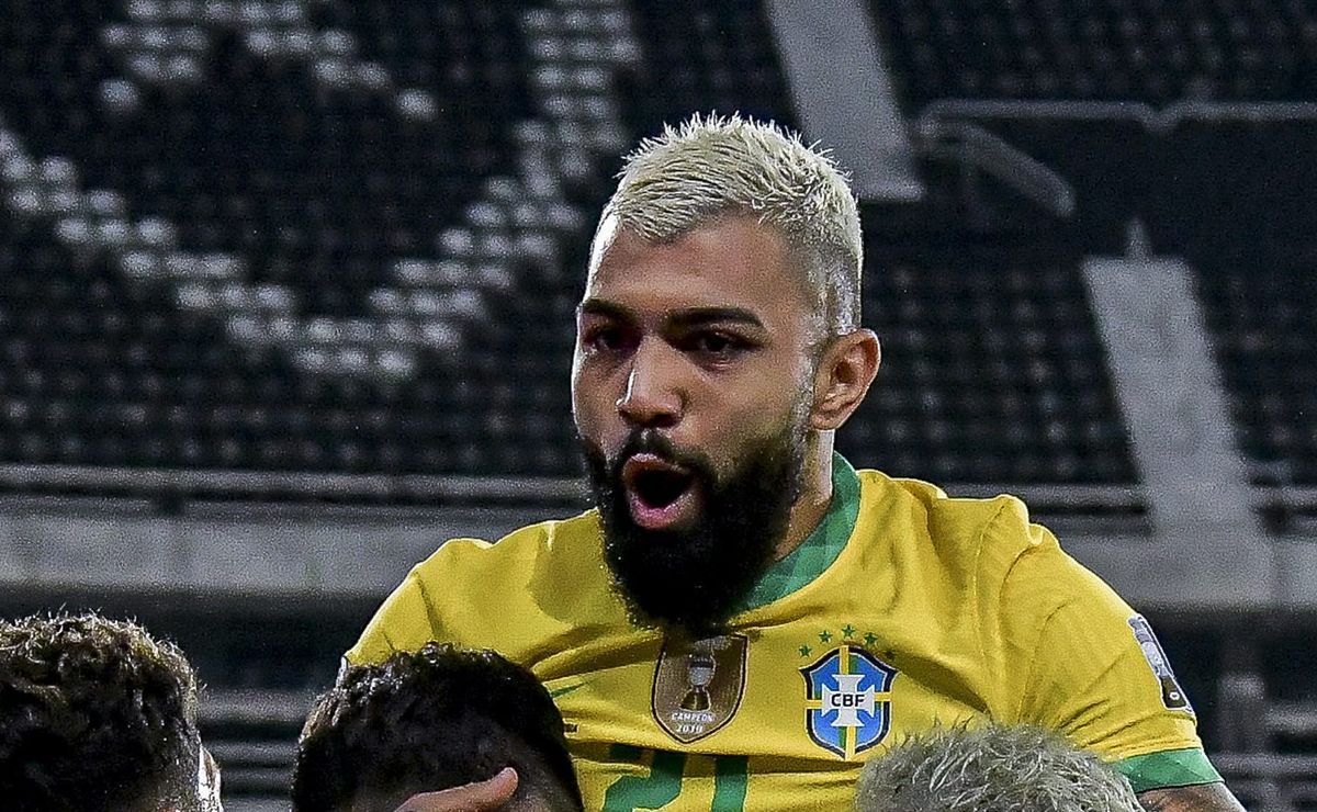 Santos avança para contratar Gabigol com obrigação de compra e Mattos está em BH para costurar acordo