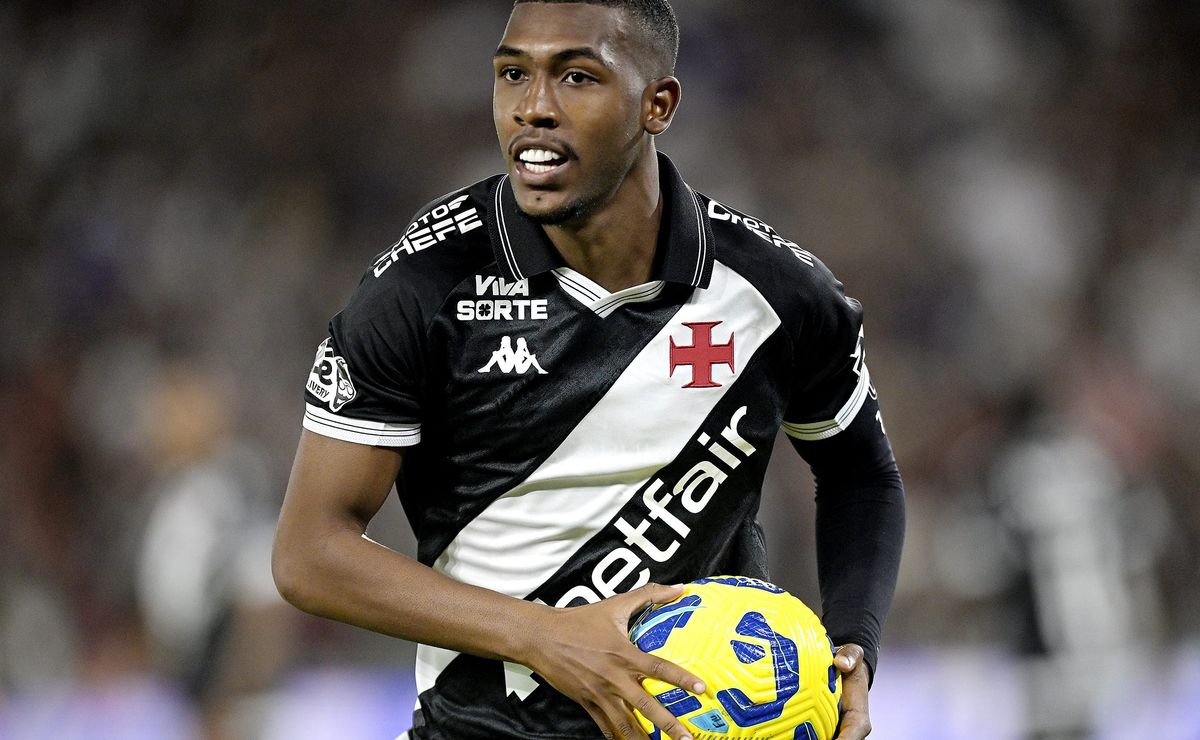 Rayan toma decisão para onde quer jogar em uma eventual saída do Vasco na próxima temporada