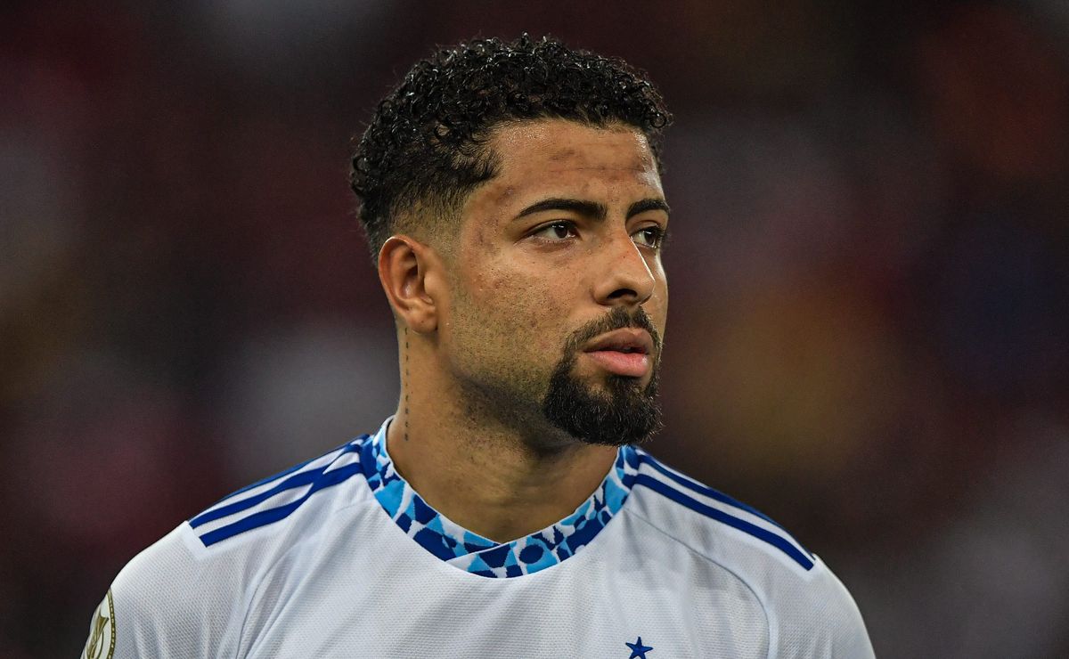 Ida de João Marcelo para o Internacional ainda pode acontecer após jogador negar que tenha recusado negociação