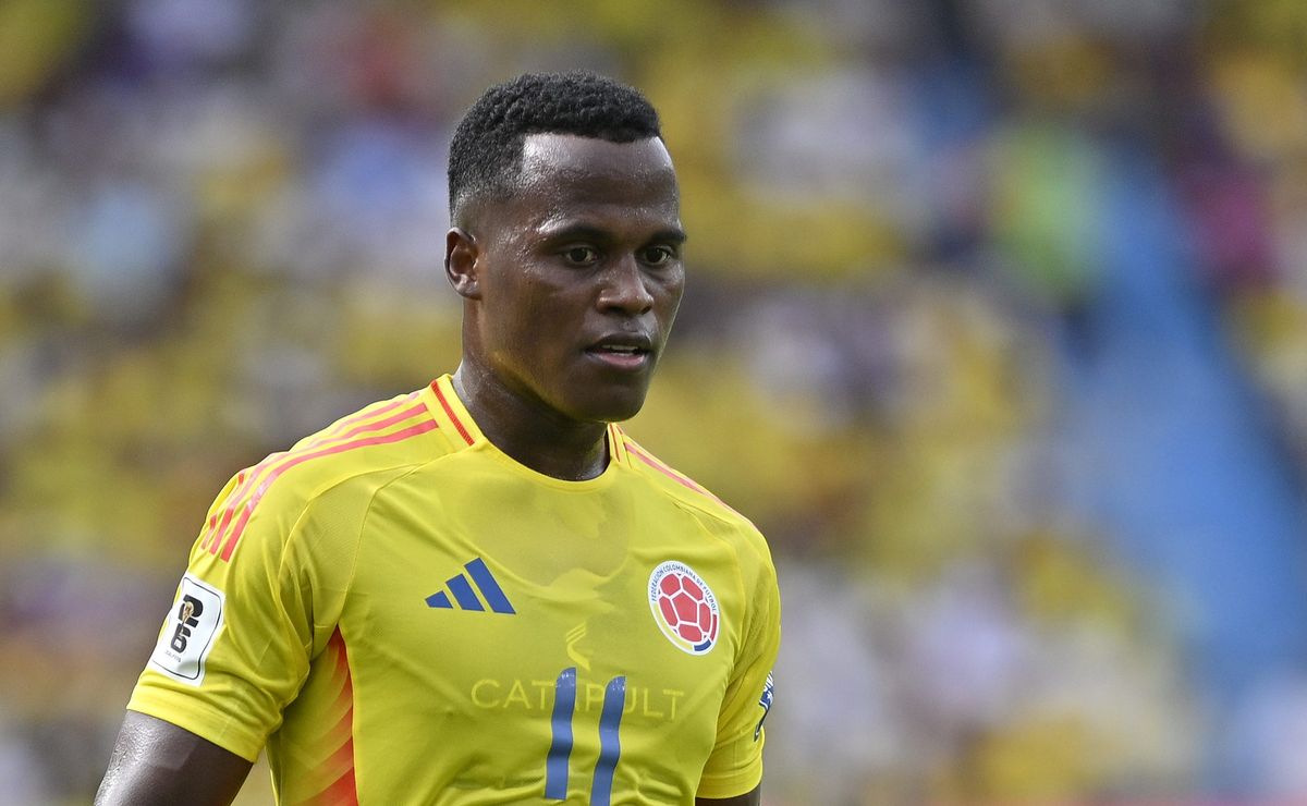 Contratação de peso no Flamengo: Rubro-Negro avança para anunciar o maior reforço de 2026 e vira favorito por Arias