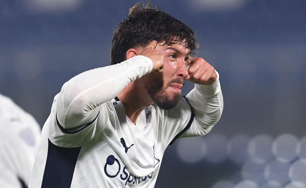 Felipe Loyola ignora outros mercados e vê Santos com bons olhos para 2026, diz jornalista