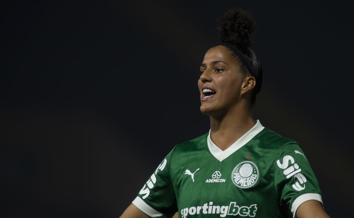 Atacante Amanda Gutierres se despede do Palmeiras e deixa lacuna no ataque das Palestrinas