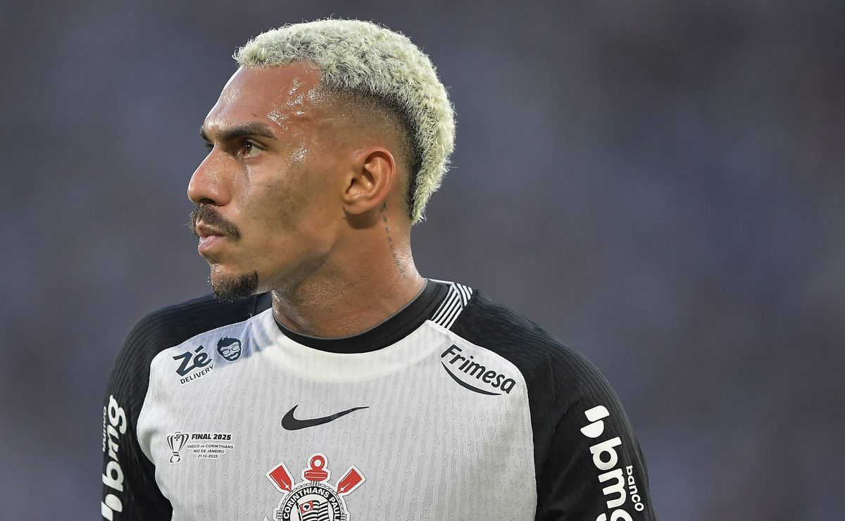 Matheuzinho provoca o Palmeiras após conquista do título pelo Corinthians: “Hat-trick de vice”