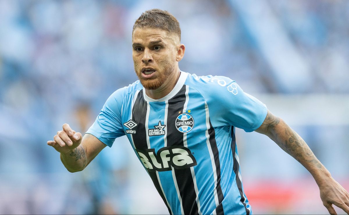 Grêmio define futuro de Cuéllar e colombiano segue nos planos de Luís Castro para 2026