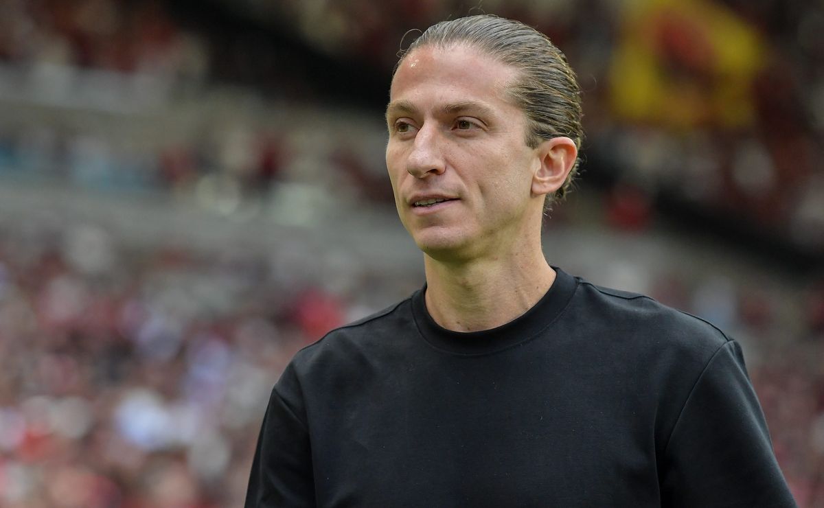 São Paulo trava plano por volante do Flamengo enquanto impasse com Filipe Luís segue sem desfecho