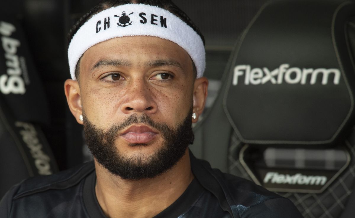 Marcelo Paz terá 1° ato no Corinthians em 2026 para selar futuro de Memphis, Carrillo e +4