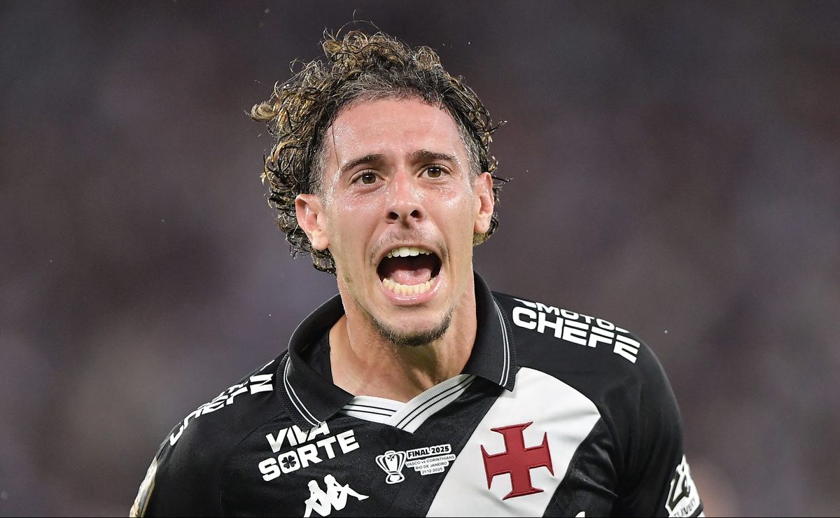 Ex-Portugal exalta Nuno Moreira e o vê próximo de convocação: “Fez uma excelente temporada” 