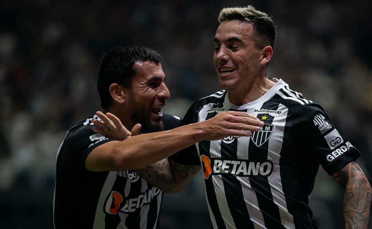 De saída do Atlético-MG, Saravia aparece no radar do Corinthians, mas conversa está paralisada