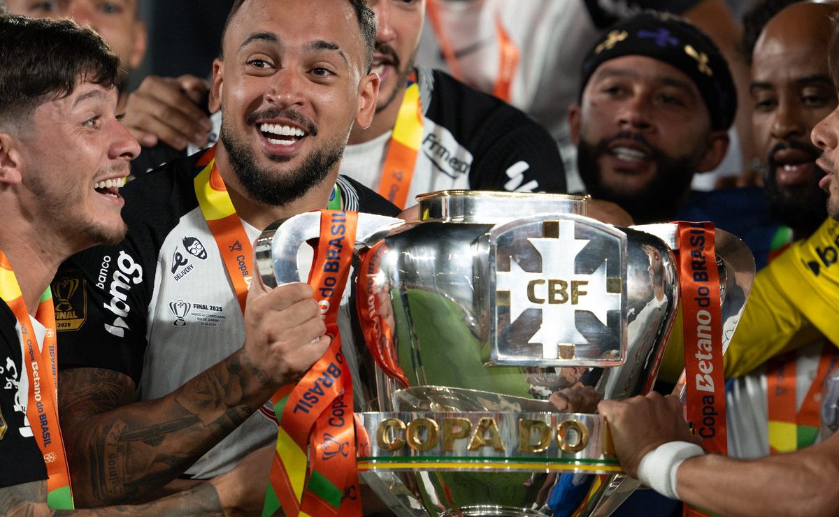 Corinthians corre contra o relógio e faz da renovação de Maycon uma prioridade absoluta no fim do ano