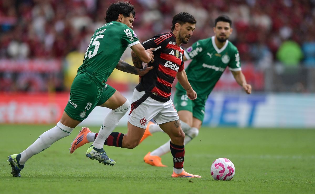 Melhores da América do Sul: Flamengo e Palmeiras lideram ranking da IFFHS em 2025