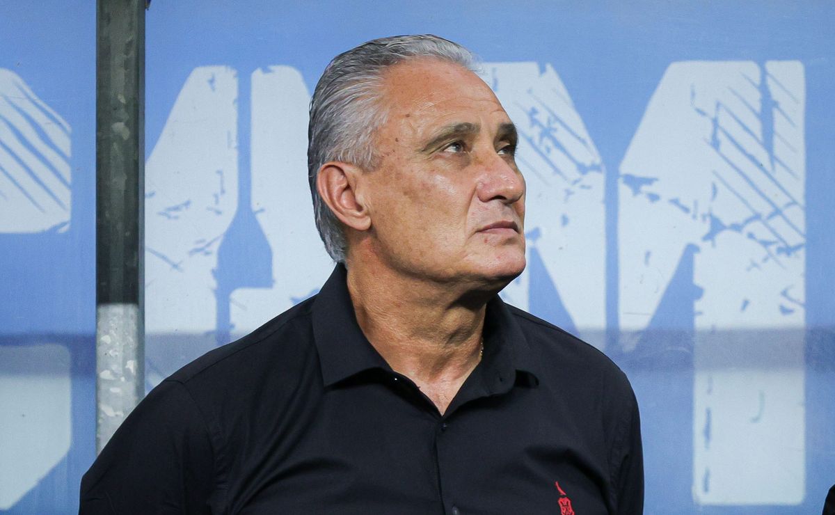 A pedido de Tite, Cruzeiro define contratação de centroavante mais fixo para 2026