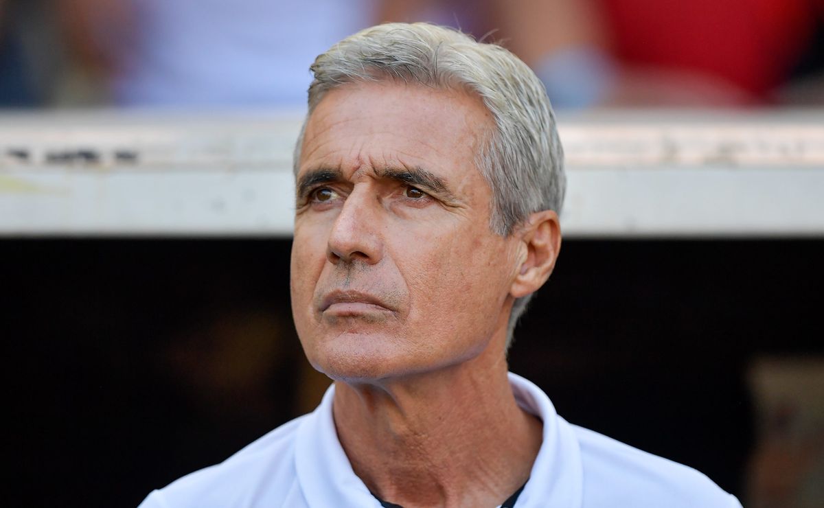 Com aval de Luís Castro, Grêmio acerta a saída de Camilo para Chapecoense por empréstimo