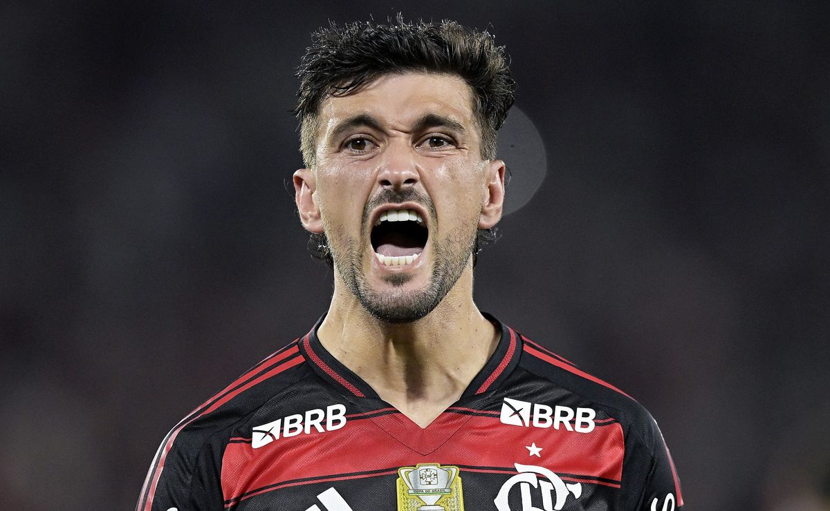 Seleção da temporada do Rei da América tem seis do Flamengo, dois do Palmeiras e Messi