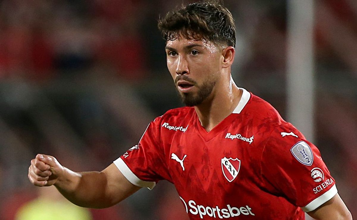 Santos atravessou Grêmio, São Paulo e Atlético-MG para fechar por Felipe Loyola, diz site