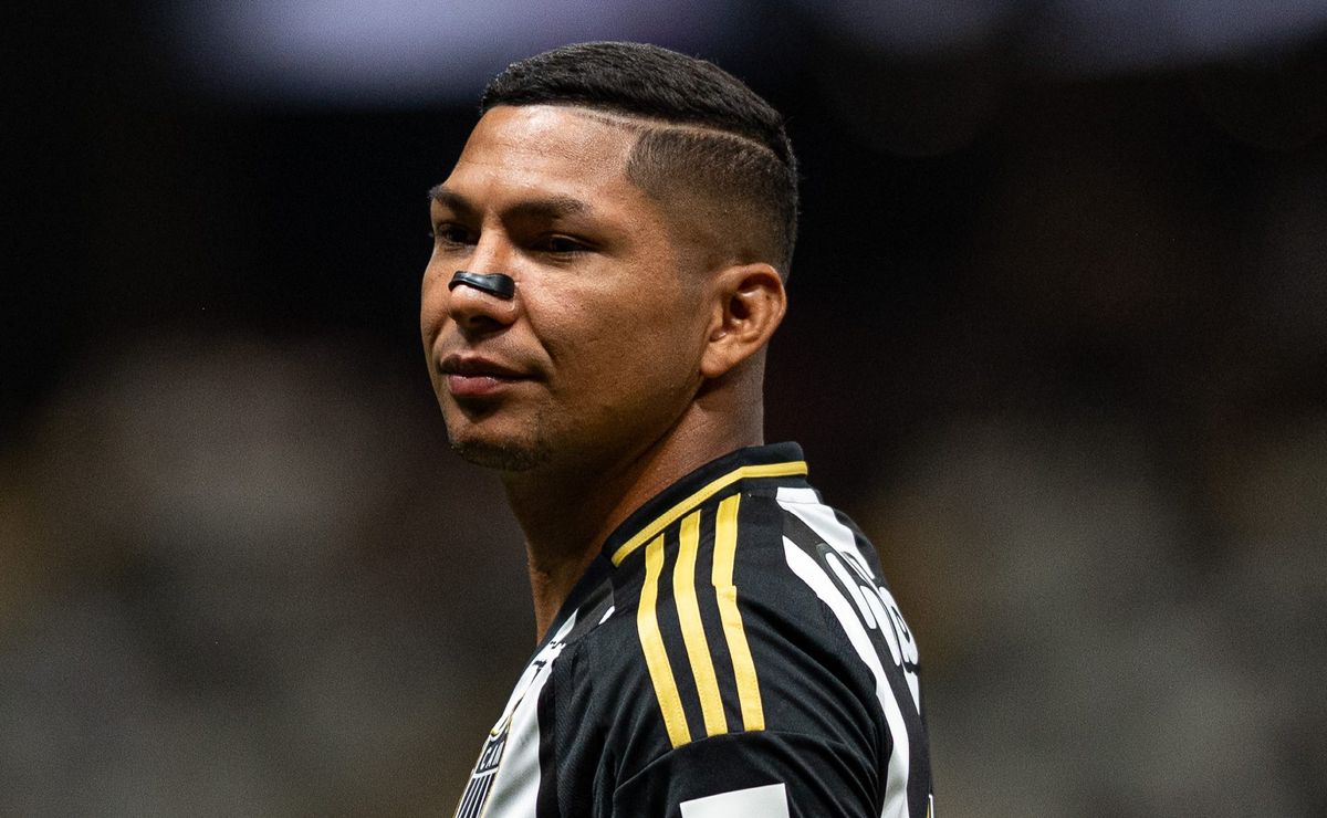 Rony desconversa sobre saída do Atlético para o Santos e brinca: “Não me mandaram embora”