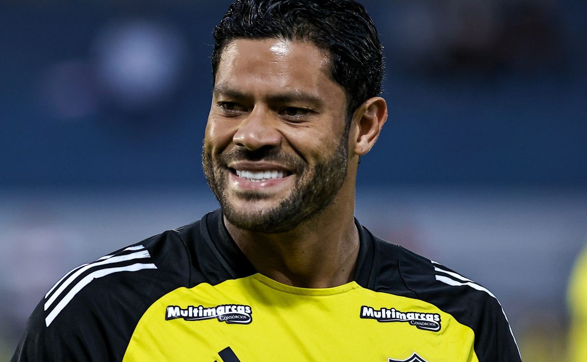 Fluminense vira a mesa e avança por Hulk em operação inesperada