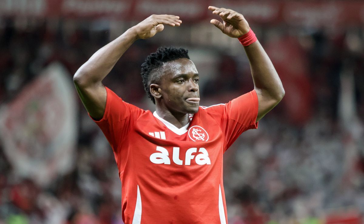 Internacional anuncia a compra de Carbonero e atacante ficará no Colorado até 2029