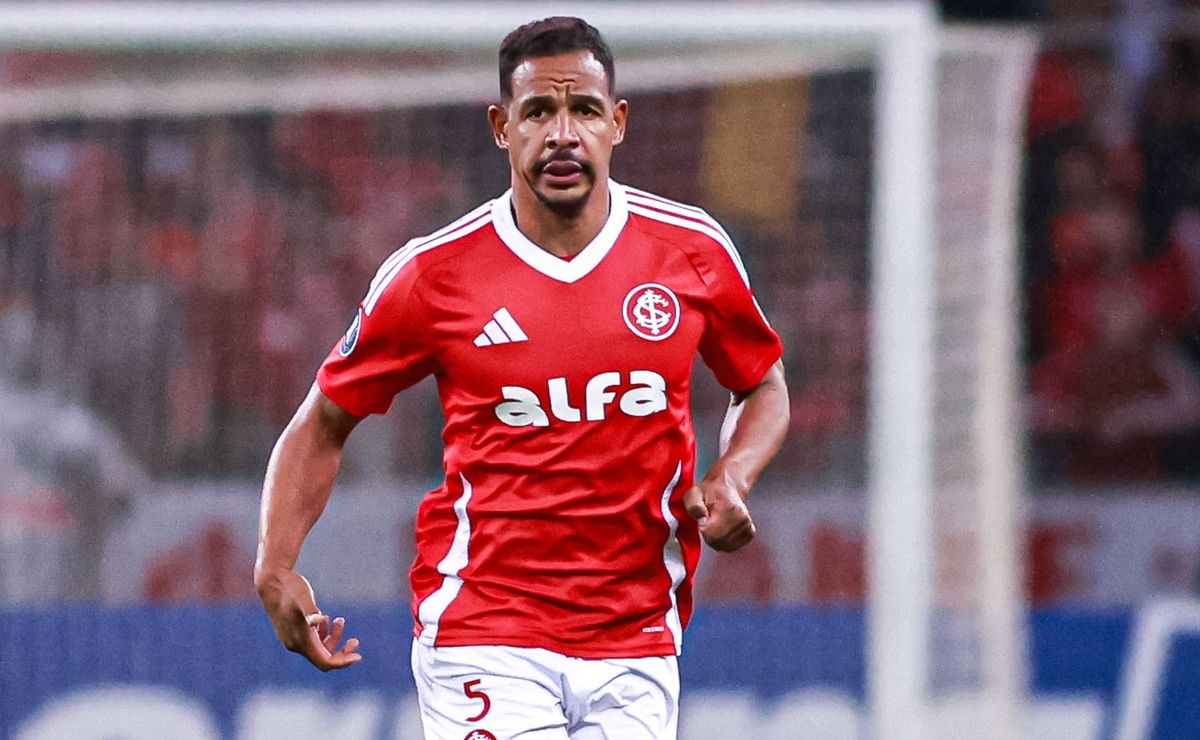 Retorno de Fernando ao Internacional esbarra em valores pedidos pelo atleta