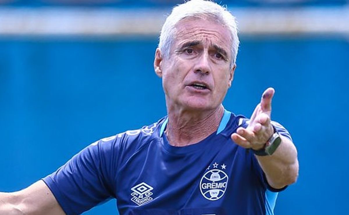 Luís Castro acerta o Grêmio e Marlon puxa fila dos desfalques preocupantes para a estreia do Gauchão