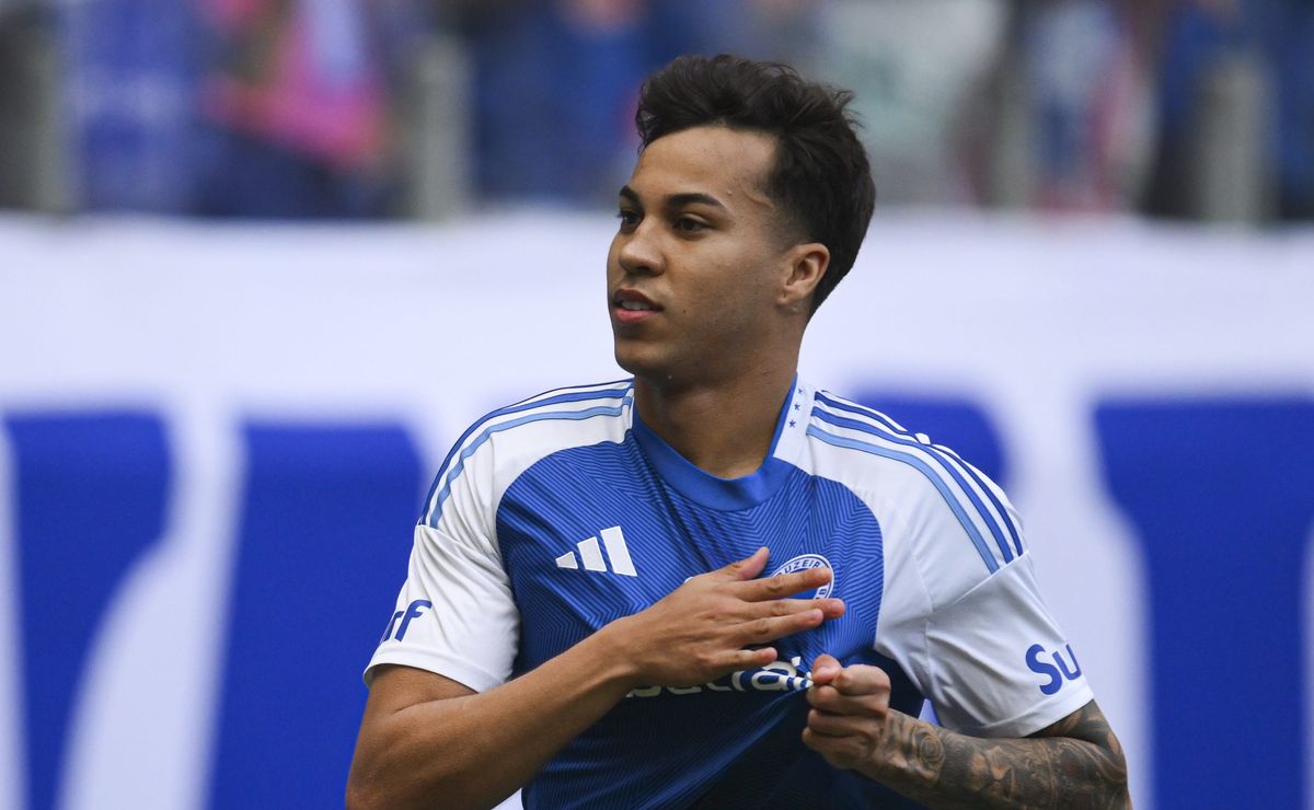 Com Marcos Leonardo na mira, Flamengo não desiste de Kaio Jorge e o trata como plano A