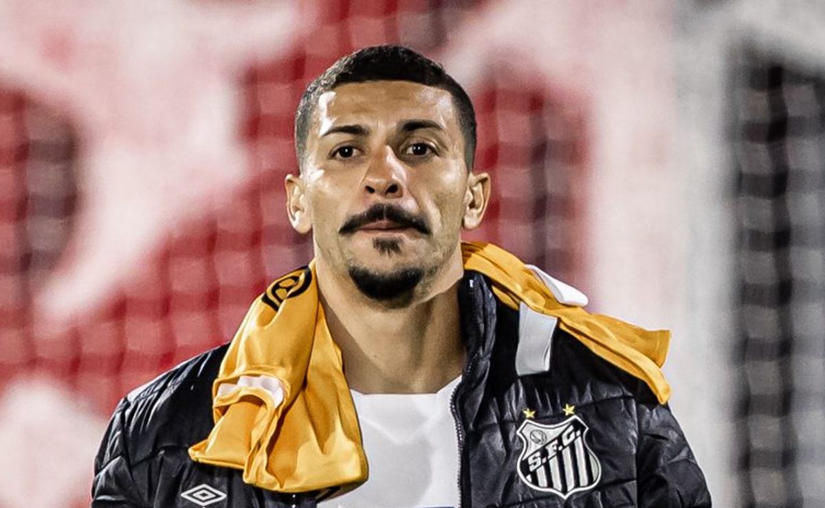 Alison ex-Santos vive drama grave e anuncia aposentadoria 1 mês após fechar com o Criciúma