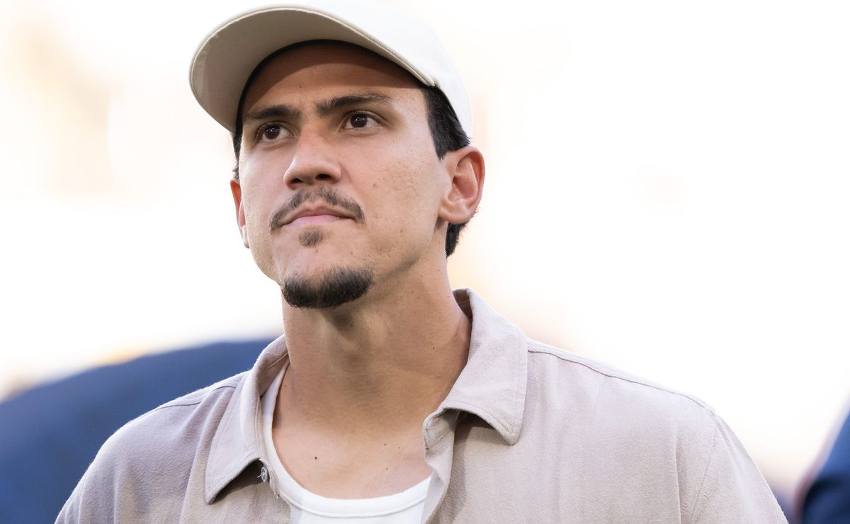 Pedro permanece com reinado intocável no Flamengo e busca por atacante não muda status do artilheiro