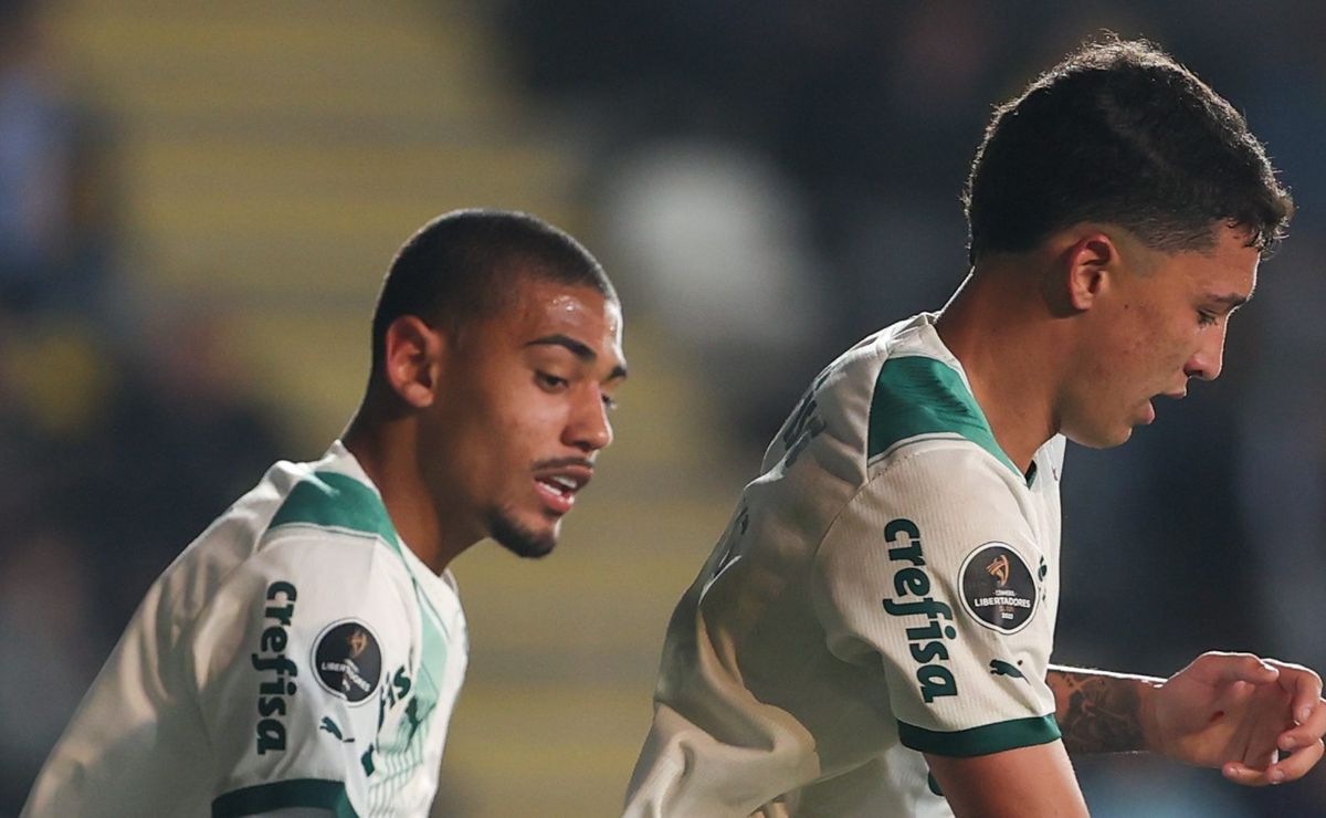 Al-Hilal quer Riqulme Fillipi e Palmeiras contra-ataca pedindo R$ 94 milhões para fazer negócio