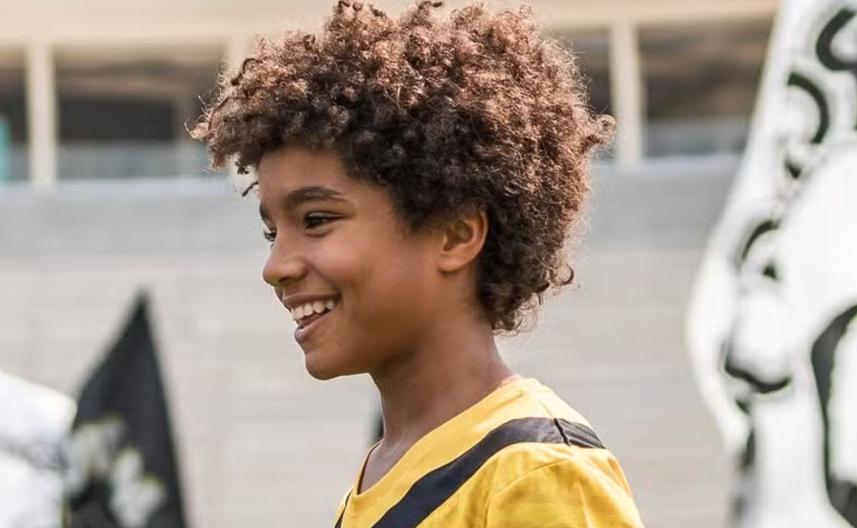 Kauan Basile assina contrato e vai receber R$ 4 milhões em contrato de 2 anos fechado com Santos