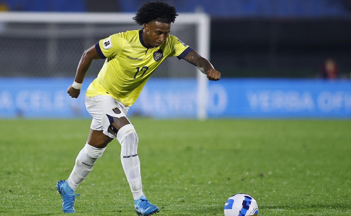 Atlético-MG pode fechar com lateral Preciado, companheiro de Alan Minda na seleção equatoriana