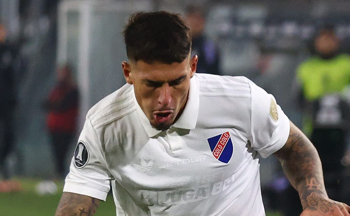 Vasco da Gama encaminha contratação do zagueiro Alan Saldivia para a temporada