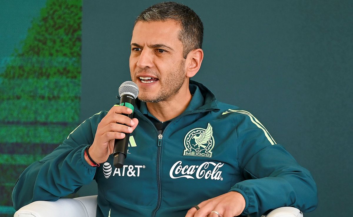 Tres futbolistas mexicanos preseleccionados para la Copa América en convocatoria sorprendente