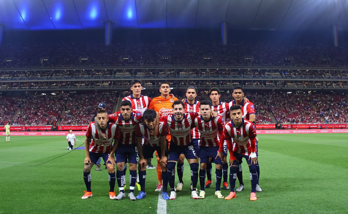 América Interesa en Jugador de Chivas Como Refuerzo para el Mercado de Fichajes