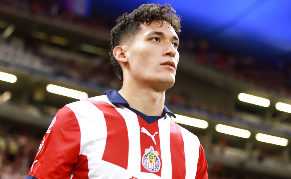 Jesús Orozco y la acción que muestra su fidelidad a las Chivas