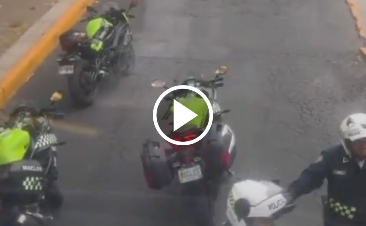 Impedimento de tránsito a Autobús de Chivas rumbo a Estadio Azteca