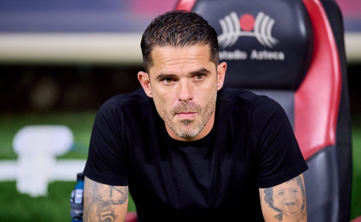 ¿CORRE RIESGO SU PUESTO? La plática que tendrá la directiva con Fernando Gago en los próximos días