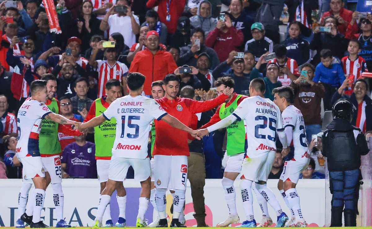 Boletos: Cuánto cuesta ver a Chivas vs. Querétaro en el Estadio ...