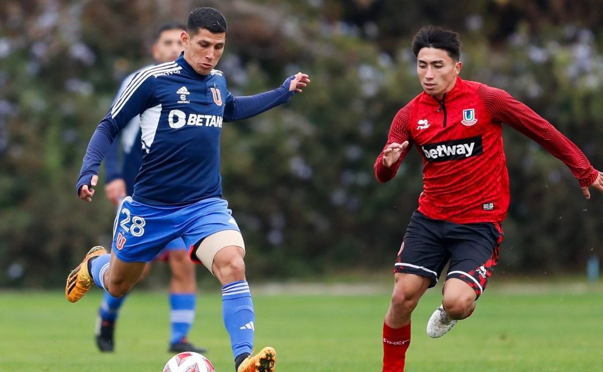 Universidad de Chile iguala ante Unión La Calera en su primer amistoso
