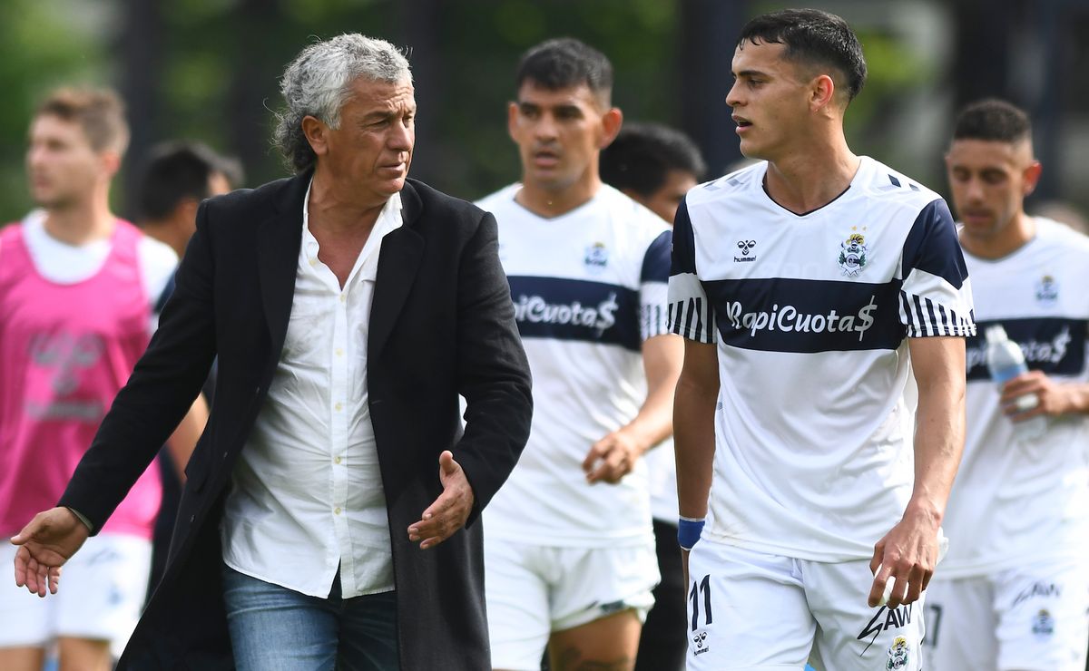 Por este motivo Néstor Gorosito se llena de críticas en Argentina