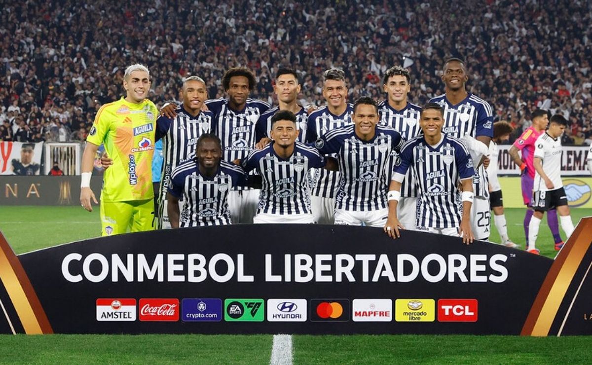 ¡Con dos cambios! Esta es la formación confirmada de Junior de