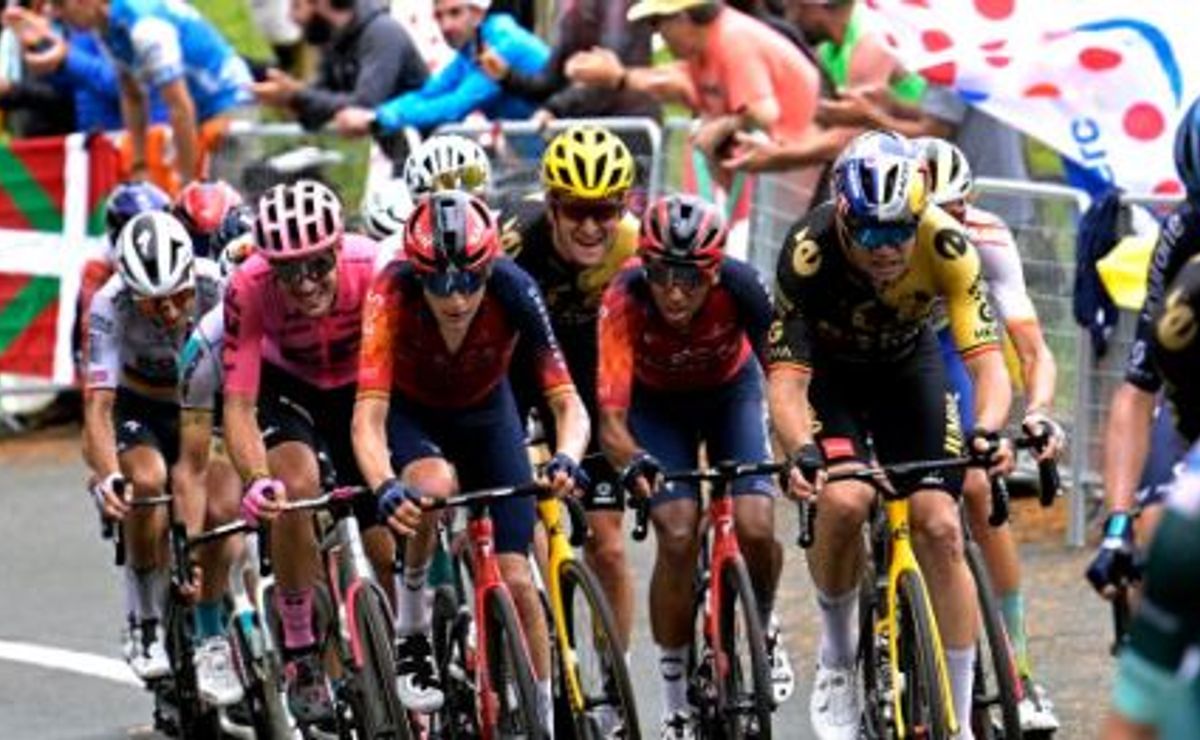 Así quedaron los colombianos en el Tour de Francia tras la cuarta etapa