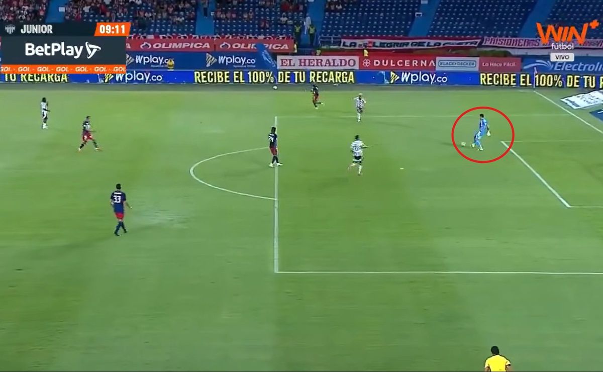 Washington Aguerre’s mistake with the DIM for Junior’s goal