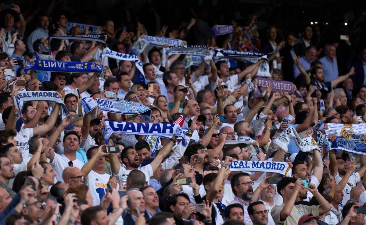 ChatGPT reveals the Top 10 soccer fan bases in the world Bolavip US